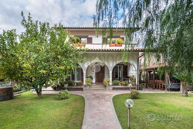 VILLA SINGOLA A CIAMPINO