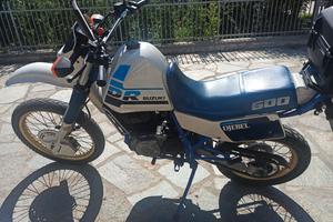 Suzuki DR 600 - 1987