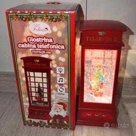 Cabina telefonica natalizia luminosa