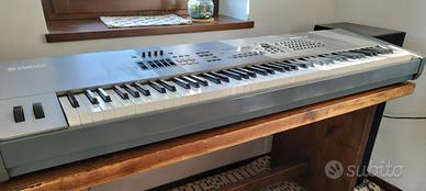 Yamaha MOTIF8 Sintetizzatore Sequencer Arranger