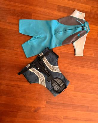 Muta e giubbotto salvataggio bambino