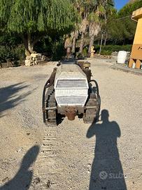 Trattore cingolato