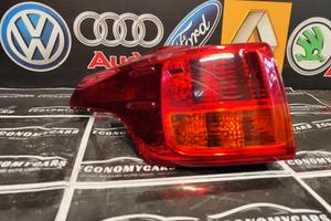 Fanale Posteriore Sinistro Toyota Rav 4 (013-015)