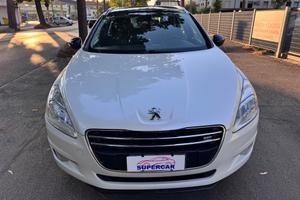 Peugeot 5008 1.6 e-HDi 115CV S&S garanzia 12 mesi