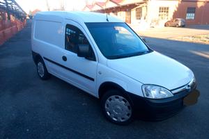 OPEL COMBO 13OO MULTIJET NEOPATENTATI 