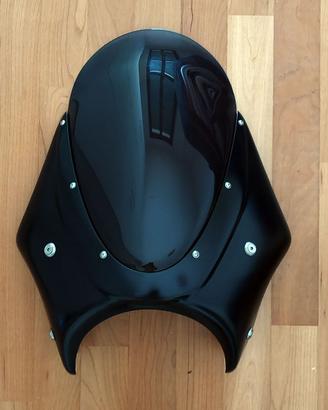 Cupolino scomponibile GIVI per Suzuki V650 99-02