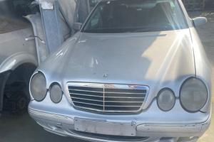 Ricambi meredes e320
