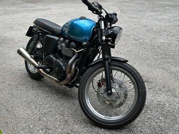 Triumph Bonneville T100 Cafè Racer