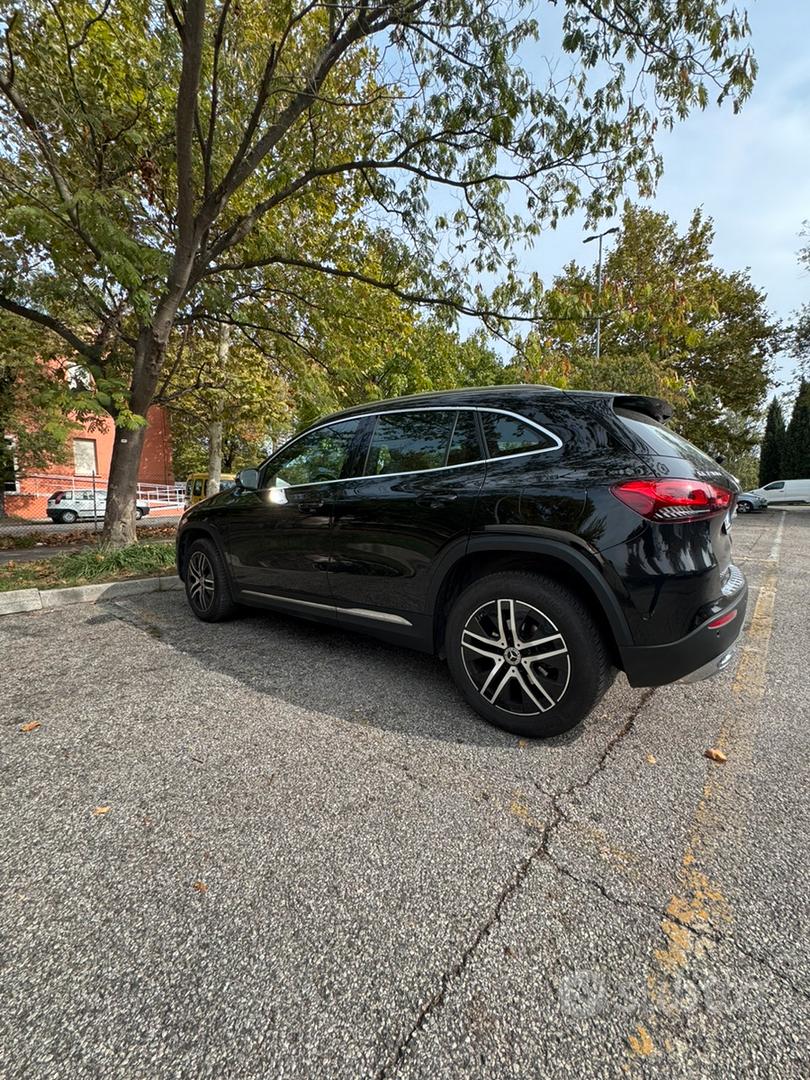 Mercedes-Benz Gla 2022 photo 2