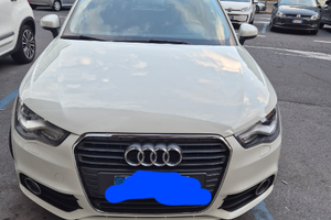 Audi A1,cambio automatico buone condizioni pr