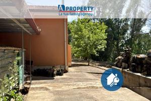 Villa di 140 m² con più di 5 locali a Vicari