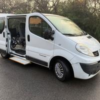 Renault Trafic 2010, 7 posti  per disabili
