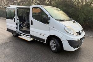 Renault Trafic 2010, 7 posti  per disabili