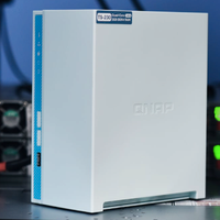 NAS QNAP TS-230 2-bay + 2× WD Red 3TB