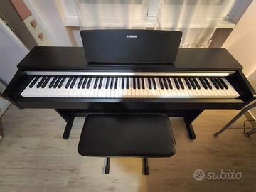 Pianoforte Yamaha YDP-142B