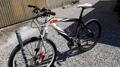 mountain bike KTM