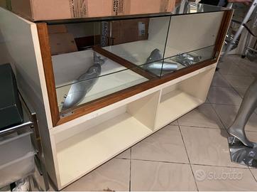 bancone espositore