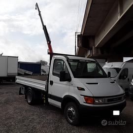 IVECO DAILY 35C100CV GRU PALAFINGER 10Q CON CASSON