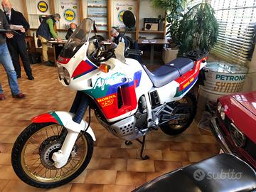 Honda XRV 750 Africa Twin - 1990