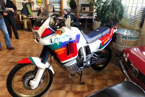 Honda XRV 750 Africa Twin - 1990