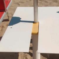 Tavolini per ombrelloni da spiaggia