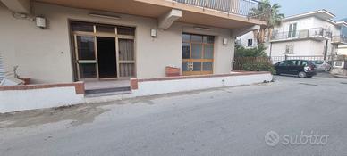 Immobile commerciale