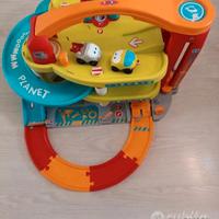 Pista smoby con ascensore e piscina 