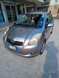 TOYOTA YARIS  2008