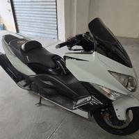 Yamaha T Max - 2011