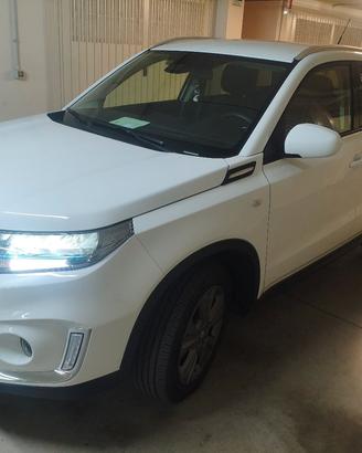 Suzuki Vitara 1.4 Hybrid 2024 stupenda