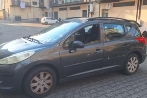Peogeut 207 sw 1.4 gpl