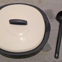 contenitore Tupperware servicaldo con mestolo