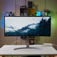Monitor 34” LG UltraWide Curvo IPS per Creativi