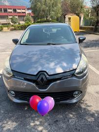 Renault Clio 1.2 75cv 