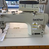 Macchina da cucire lineare Brother 7200