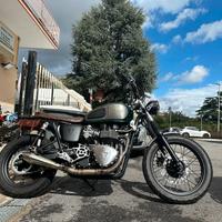 Triumph Bonneville T100 CUSTOMIZZATA