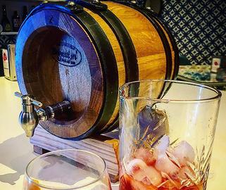 Botte barman per affinamento cocktails