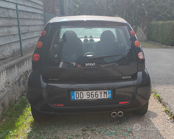 Smart Brabus Forfour 454 motore 1.5 turbo 177 cv