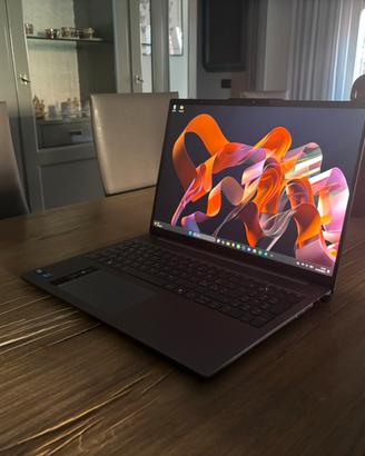 Lenovo IdeaPad Slim 5 16IMH10