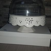 Alzata con cloche in vetro bianca