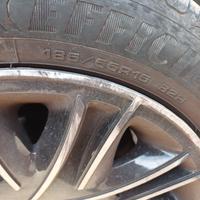 4 pneumatici per ypsilon ibrida