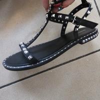 Sandalo alla schiava 