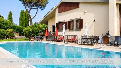 Villa di 830 m² con più di 5 locali e box auto dop