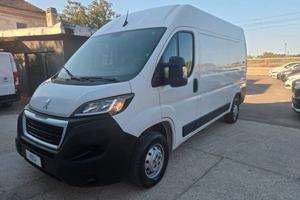 Peugeot Boxer 333 2.2 bluehdi 140cv S&S L2H2 (Prem