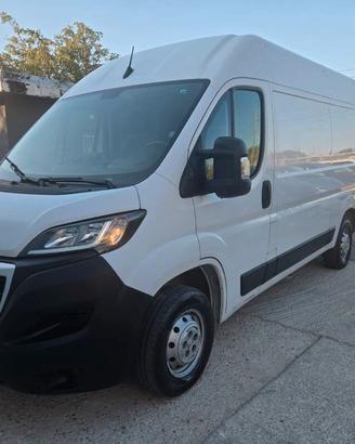 Peugeot Boxer 333 2.2 bluehdi 140cv S&S L2H2 (Prem