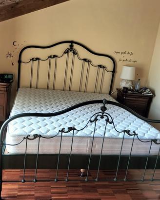 Letto matrimoniale