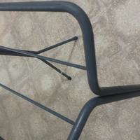 Porta asciugamani da bagno grigio ritiro