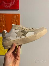Sneakers nuove New star bianche e dorate pelle