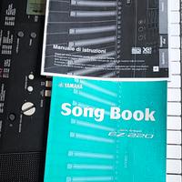 tastiera Yamaha EZ 220