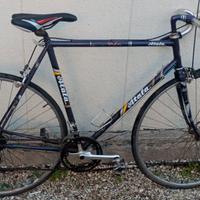 Bicicletta da corsa vintage Atala campione del mon
